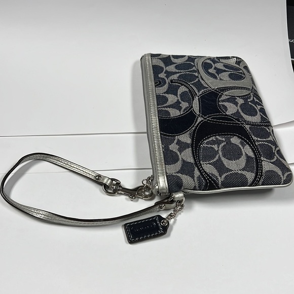 Coach Denim Canvas Large Zip Pouch Clutch Wristlet - Picture 5 of 7